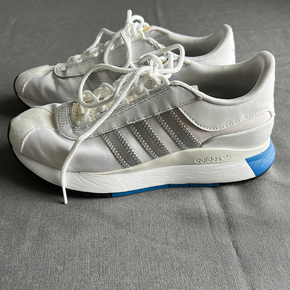 Adidas SL Andridge Lace Up Sneaker Blue and White Size 7
